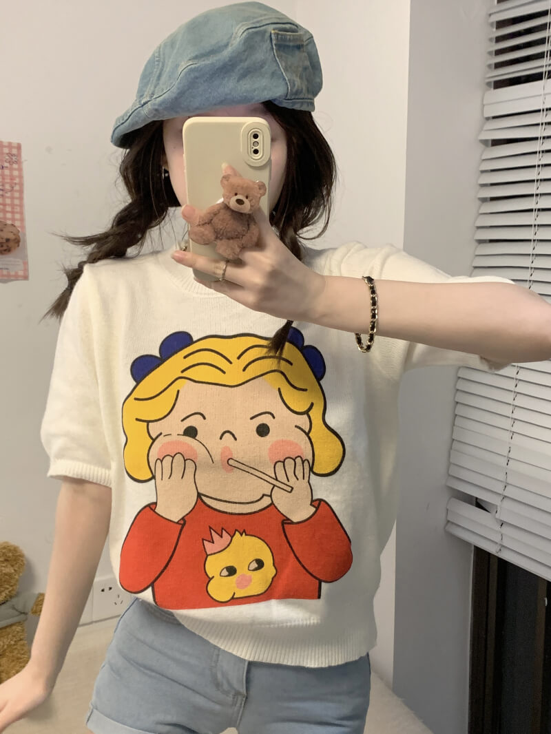 Cartoon girl print slim fit cropped tee, cute Japanese-style knit t-shirt for petite girls by OOTDAY