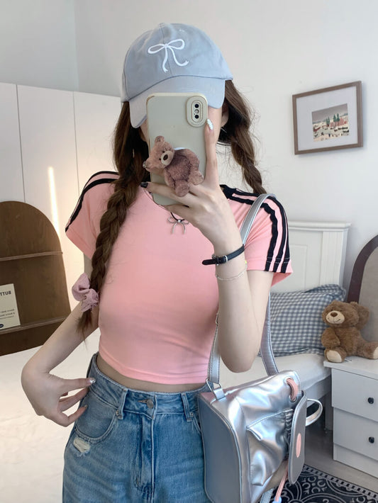 OOTDAY Slim Fit Cotton Cropped Tee for Women – Summer Graphic T-Shirt in Black, White, and Pink