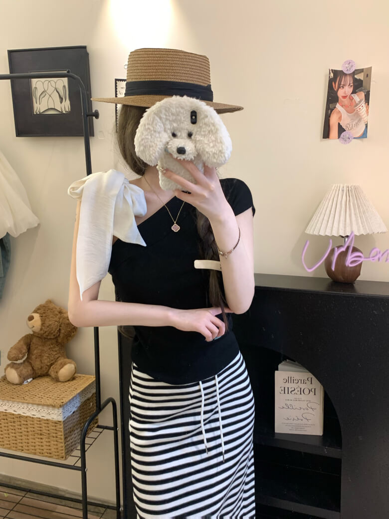 asymmetrical bow off-shoulder tee summer cute girl outfit