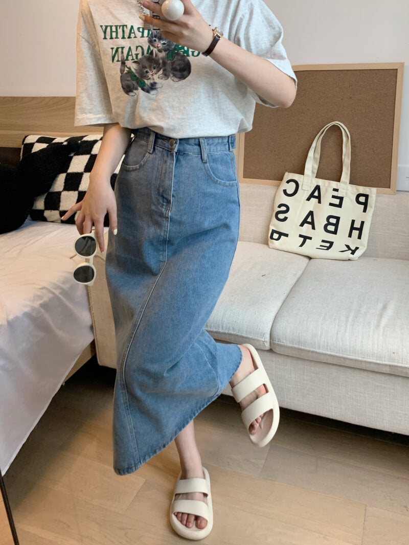 Back slit denim midi skirt, Korean slim fit high waist jean skirt
