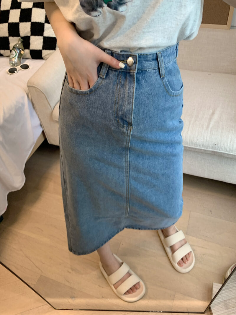 Back slit denim midi skirt, Korean slim fit high waist jean skirt