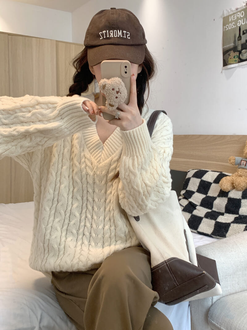 Loose striped V-neck knit sweater in pastel tones, sweet cozy pullover