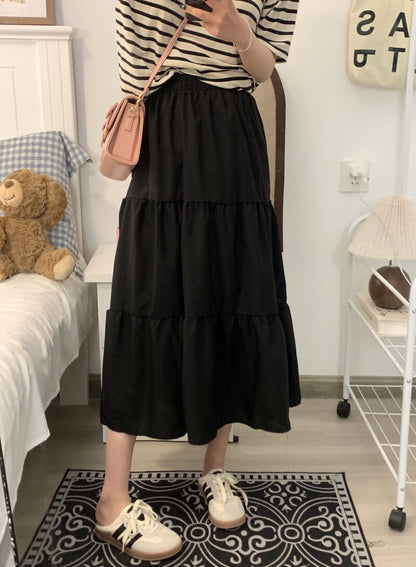 OOTDAY Sweet Preppy A-Line Skirt for Women – Mid-Length Gathered Summer Skirt in Black and Cream White