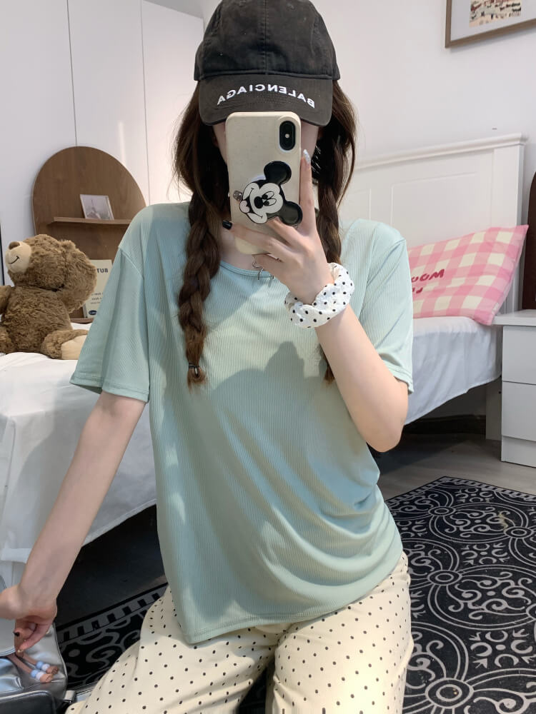 OOTDAY Ice Silk Short Sleeve Slim Tee for Women – Lightweight Summer Basic in Black, Blue, Yellow, Gray, Green