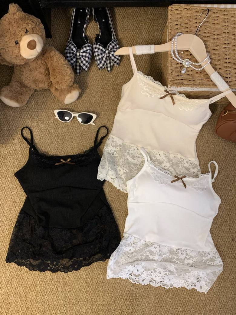 OOTDAY lace camisole with bra pads, sweet sultry tank top, white lace trim vest for girls, built-in bra summer layering piece, Korean sweet girl camisole