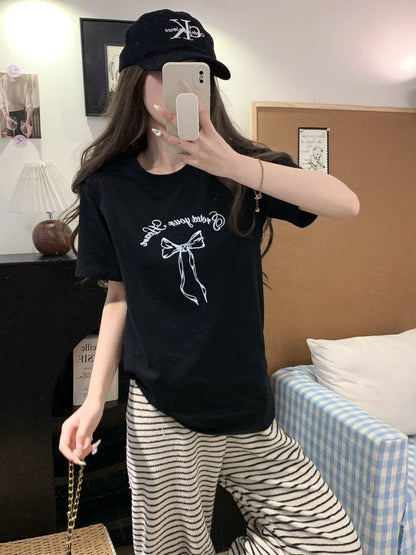 Slim fit short sleeve t-shirt with bow detail – soft girl summer minimalist top by OOTDAY
